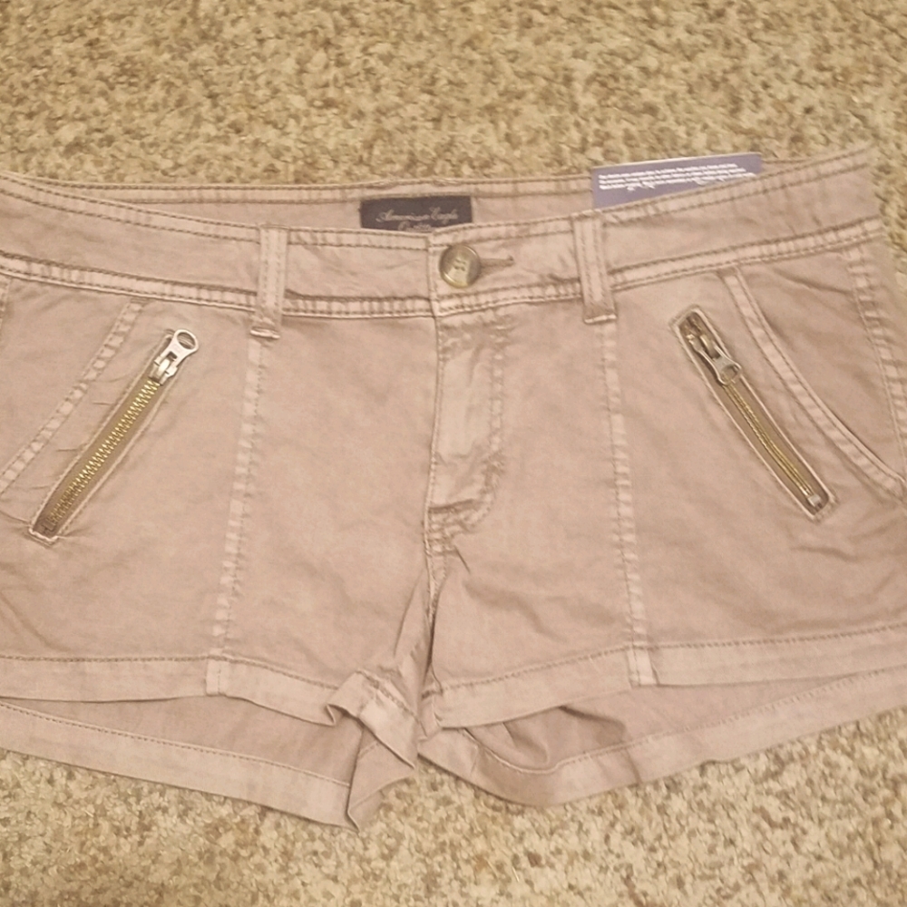 NWT American Eagle Shortie Shorts Size 6